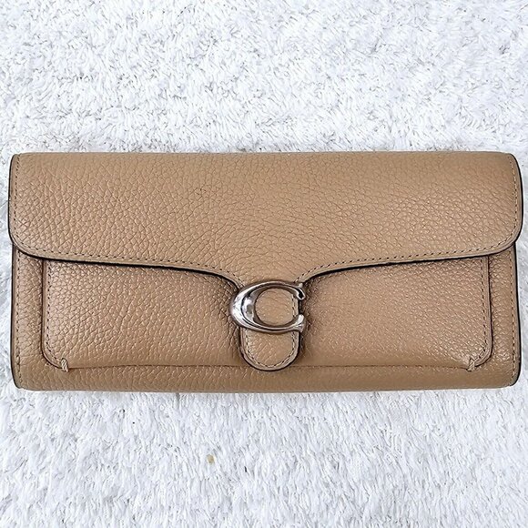 COACH 93983 Tabby Stone Pebble Leather Long Tri-Fold Wallet